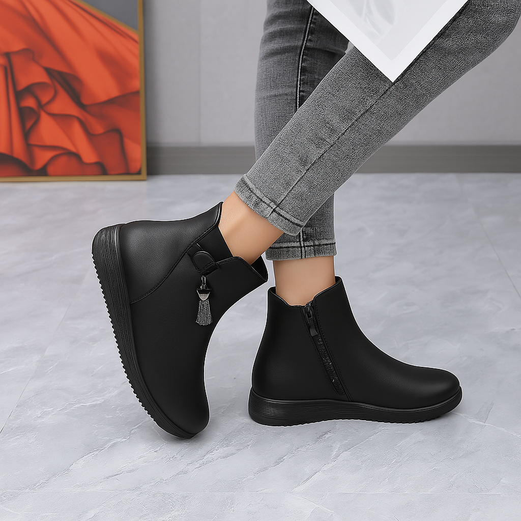 Bota Pelúciada Feminina Cano Curto Thalita